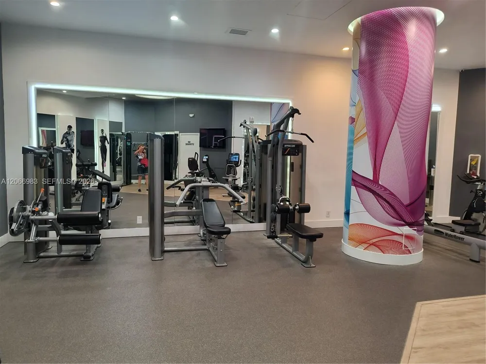 3610 Yacht Club Dr #514 Aventura, FL 33180