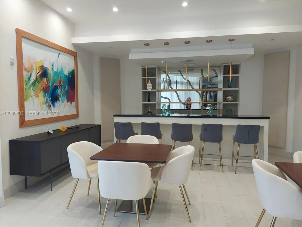 3610 Yacht Club Dr #514 Aventura, FL 33180