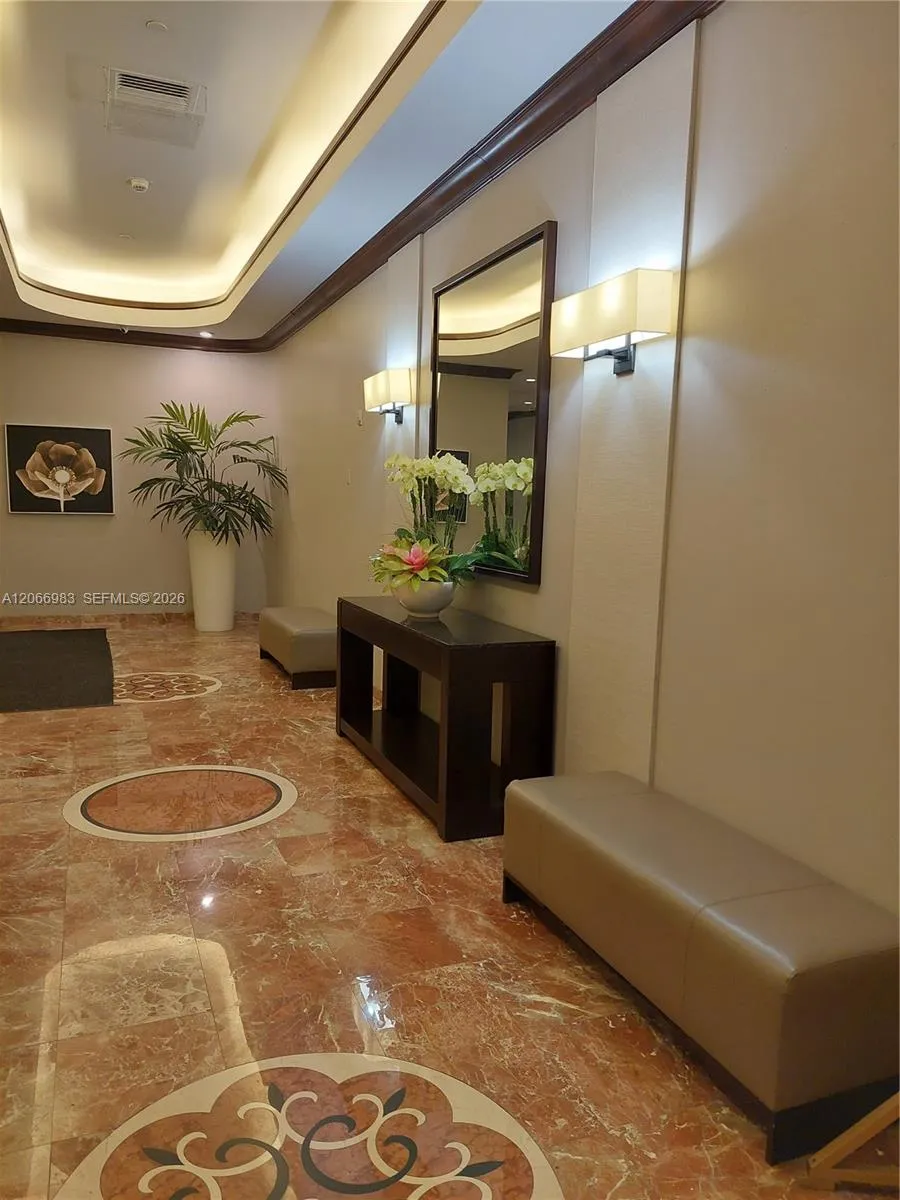 3610 Yacht Club Dr #514 Aventura, FL 33180
