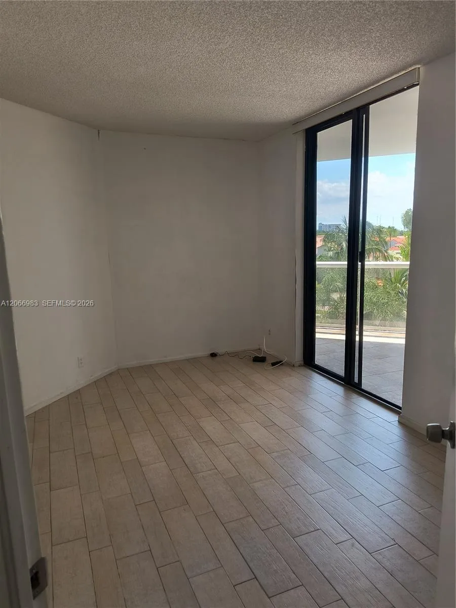 3610 Yacht Club Dr #514 Aventura, FL 33180