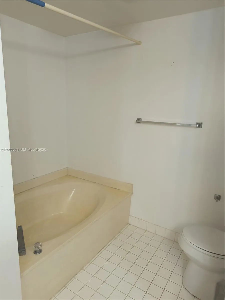 3610 Yacht Club Dr #514 Aventura, FL 33180