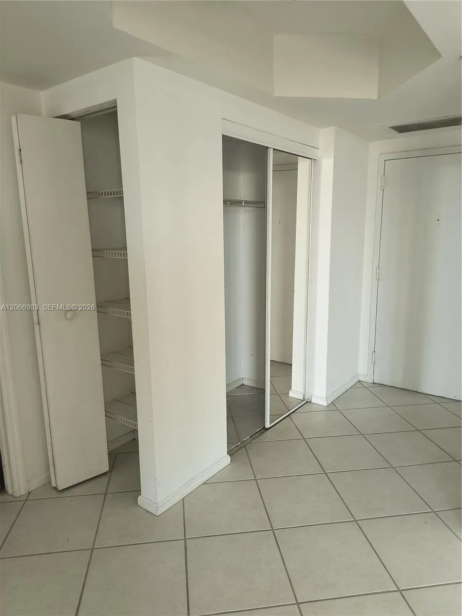 3610 Yacht Club Dr #514 Aventura, FL 33180