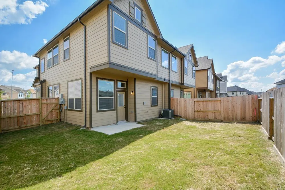 12239 Stellano Richmond, TX 77406