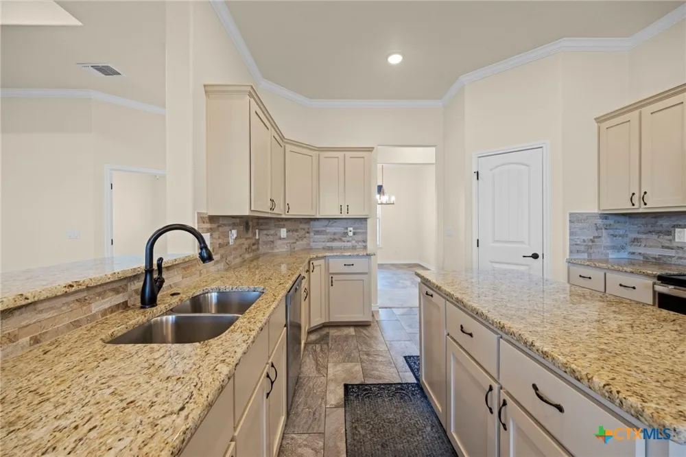 8506 Platinum Drive Killeen, TX 76542