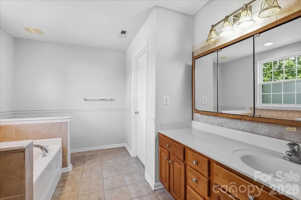 4209 Piccadilly Lane Fort Mill, SC 29707