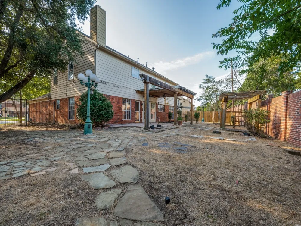 606 Berkley Drive Grapevine, TX 76051