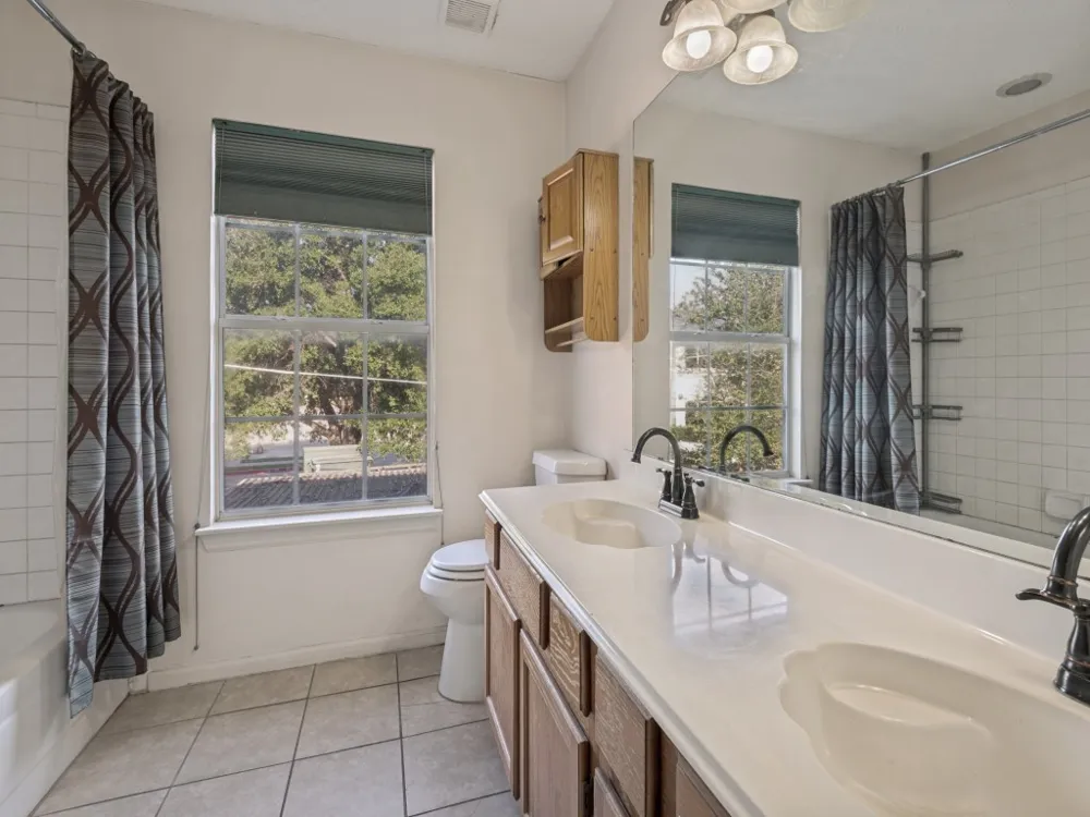 606 Berkley Drive Grapevine, TX 76051
