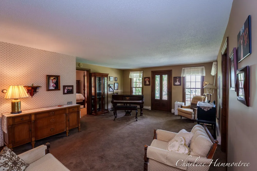 9111 Summit Avenue NE Rockford, MI 49341