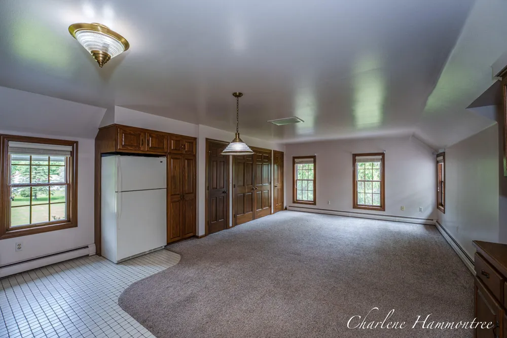 9111 Summit Avenue NE Rockford, MI 49341