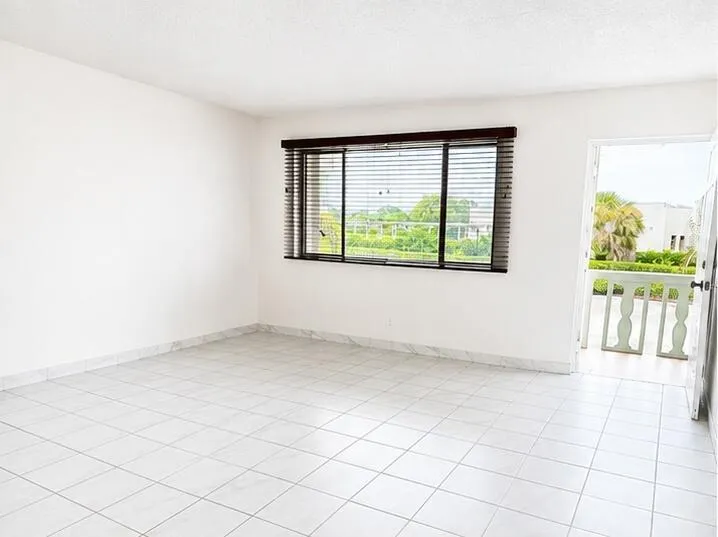 400 VILLAGE GREEN CIRCLE W #205 Palm Springs, FL 33461