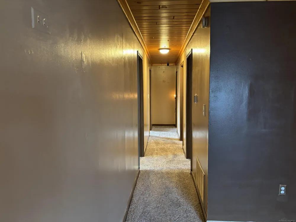 2901 Cathy Street Hamilton Township, MI 48625