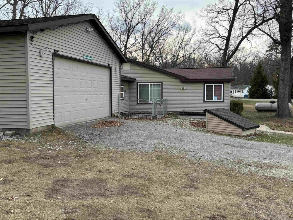 2901 Cathy Street Hamilton Township, MI 48625
