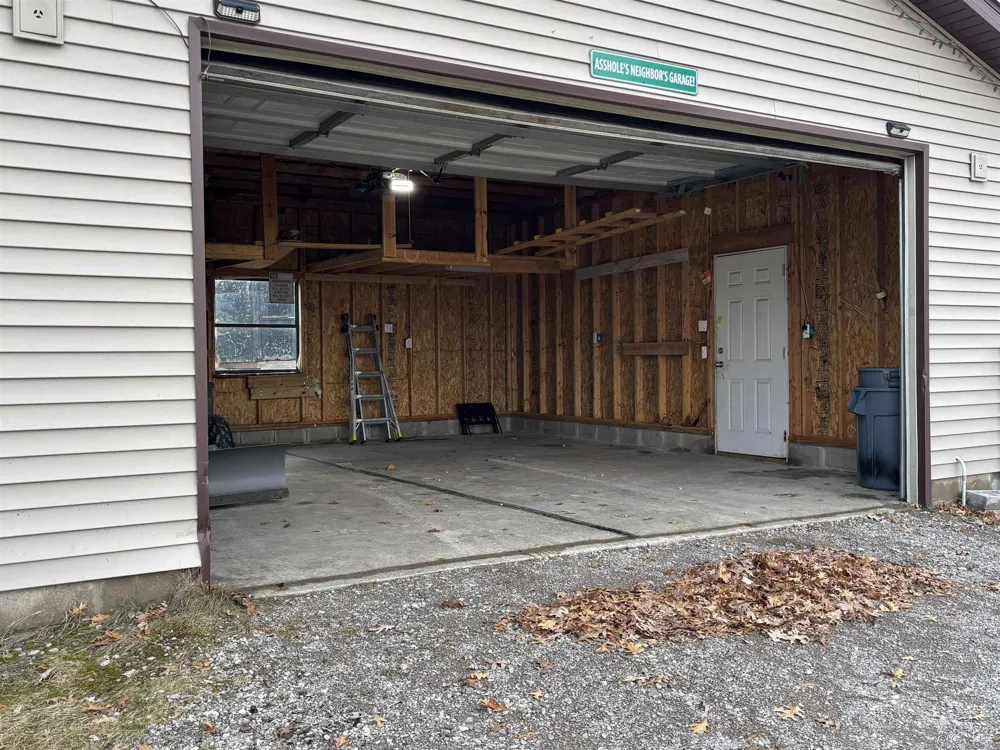 2901 Cathy Street Hamilton Township, MI 48625