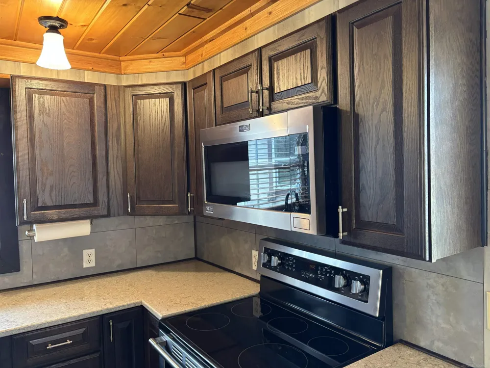 2901 Cathy Street Hamilton Township, MI 48625