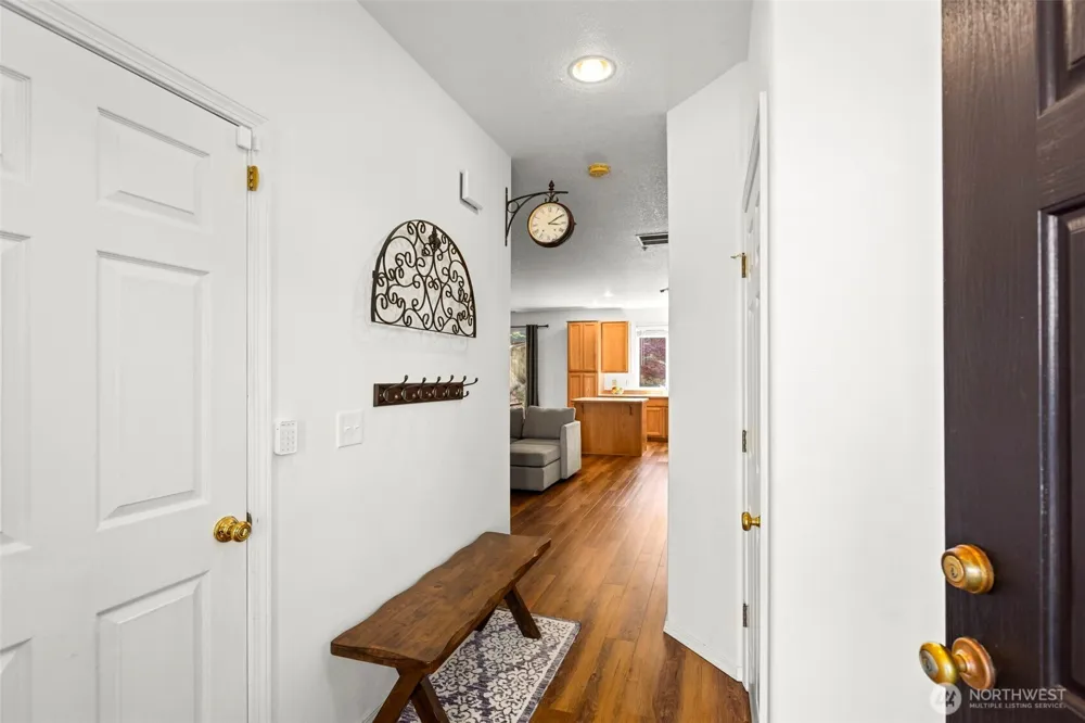 3418 NW 30th Circle Camas, WA 98607