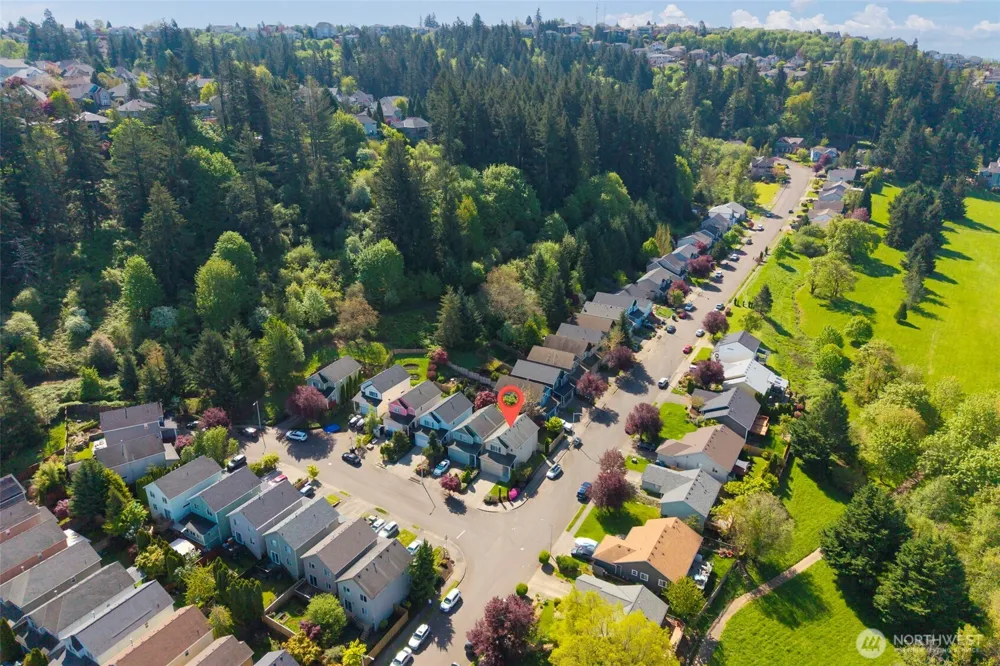 3418 NW 30th Circle Camas, WA 98607