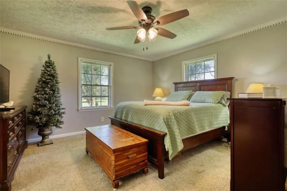 12621 Highway 142 Oxford, GA 30054