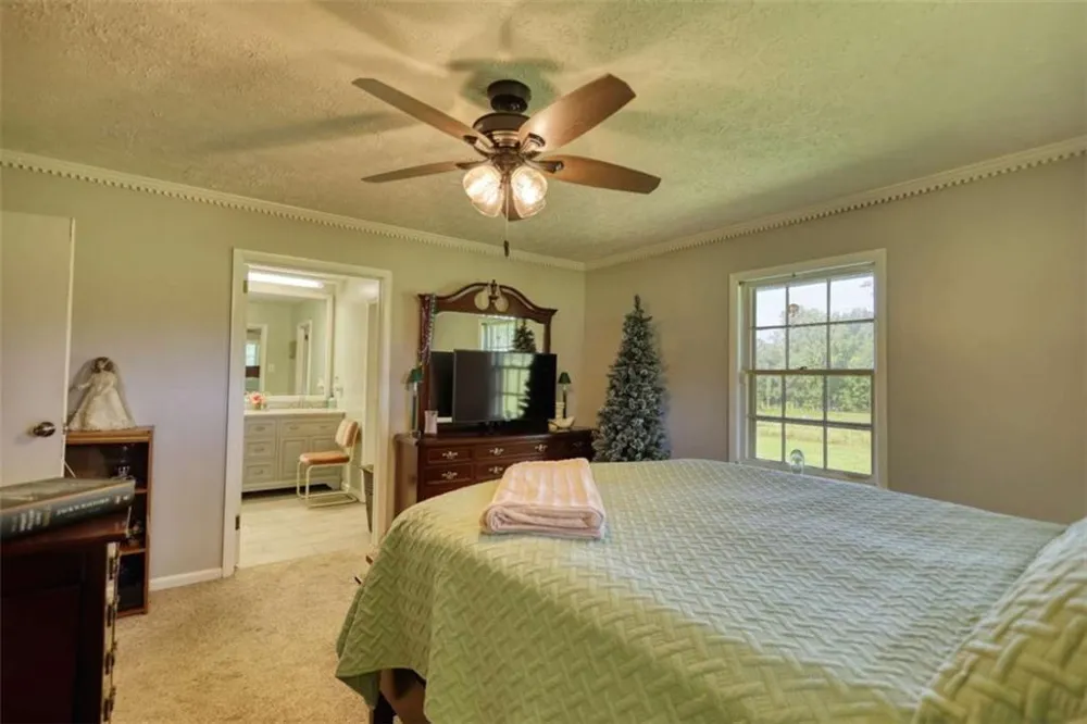 12621 Highway 142 Oxford, GA 30054