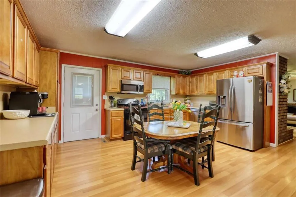 12621 Highway 142 Oxford, GA 30054