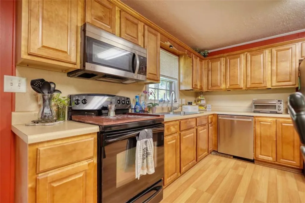 12621 Highway 142 Oxford, GA 30054