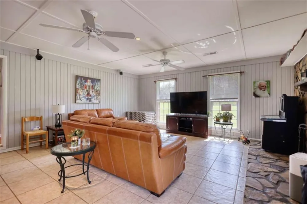 12621 Highway 142 Oxford, GA 30054