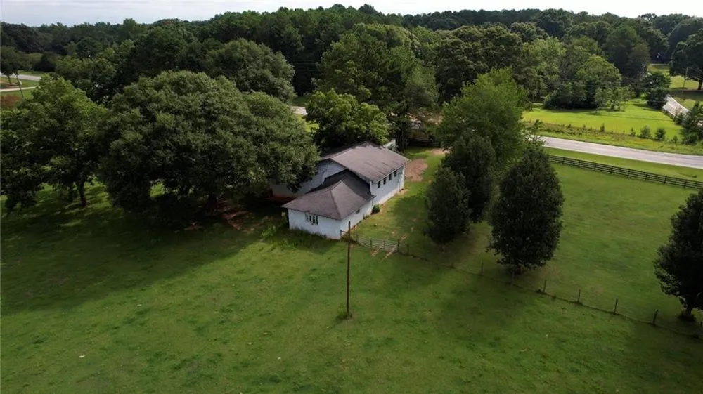 12621 Highway 142 Oxford, GA 30054