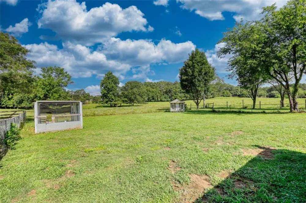 12621 Highway 142 Oxford, GA 30054