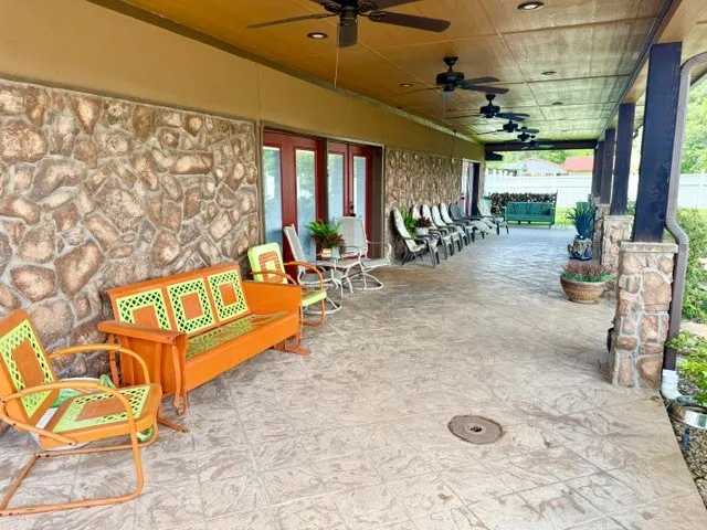 1608 FM 1616 Athens, TX 75751