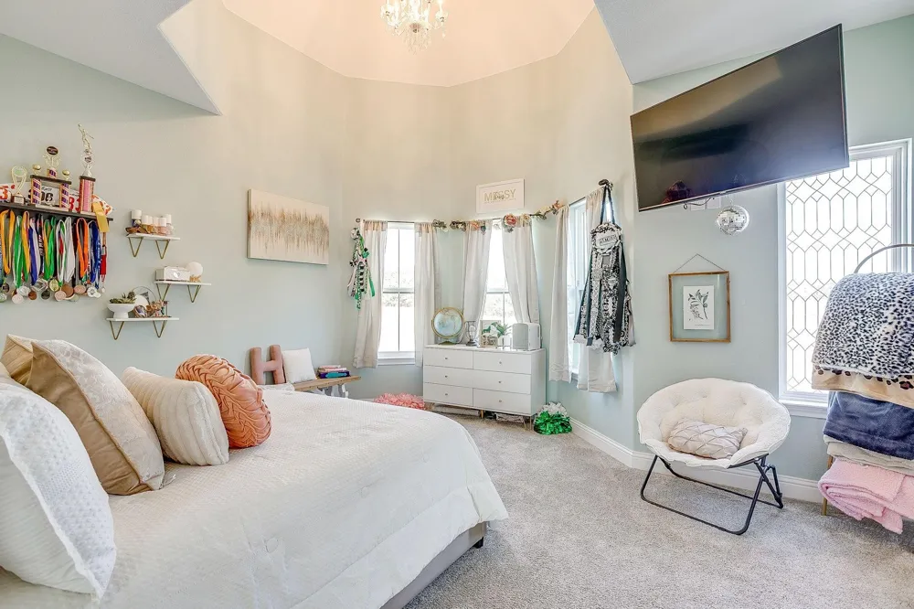194 County Road 3551 Paradise, TX 76073