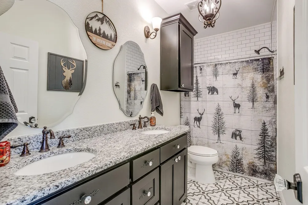 194 County Road 3551 Paradise, TX 76073
