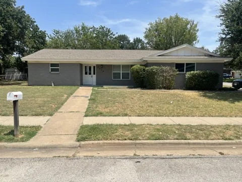 2232 Shady Brook Drive