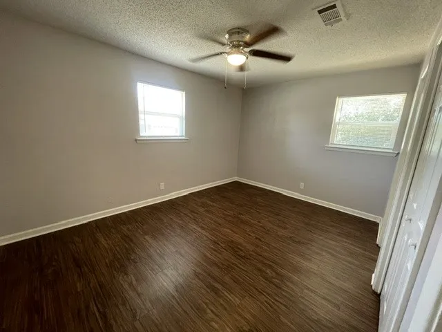 2232 Shady Brook Drive Bedford, TX 76021
