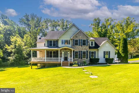 20 WAGNER LANE