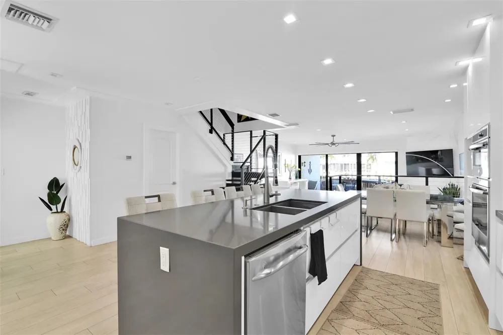 1035 Boca Cove Lane Highland Beach, FL 33487