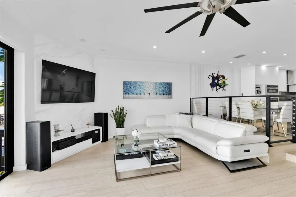 1035 Boca Cove Lane Highland Beach, FL 33487