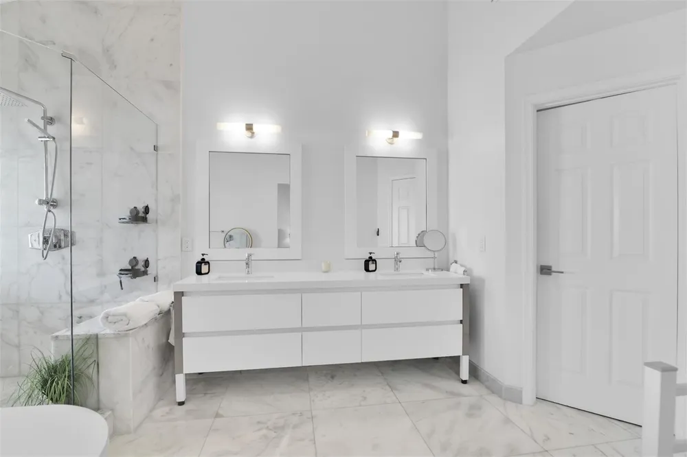 1035 Boca Cove Lane Highland Beach, FL 33487