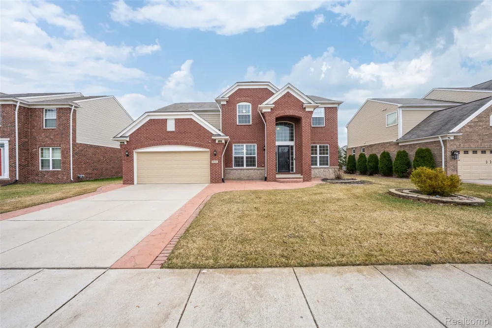 49184 Gracechurch Road Macomb Township, MI 48044