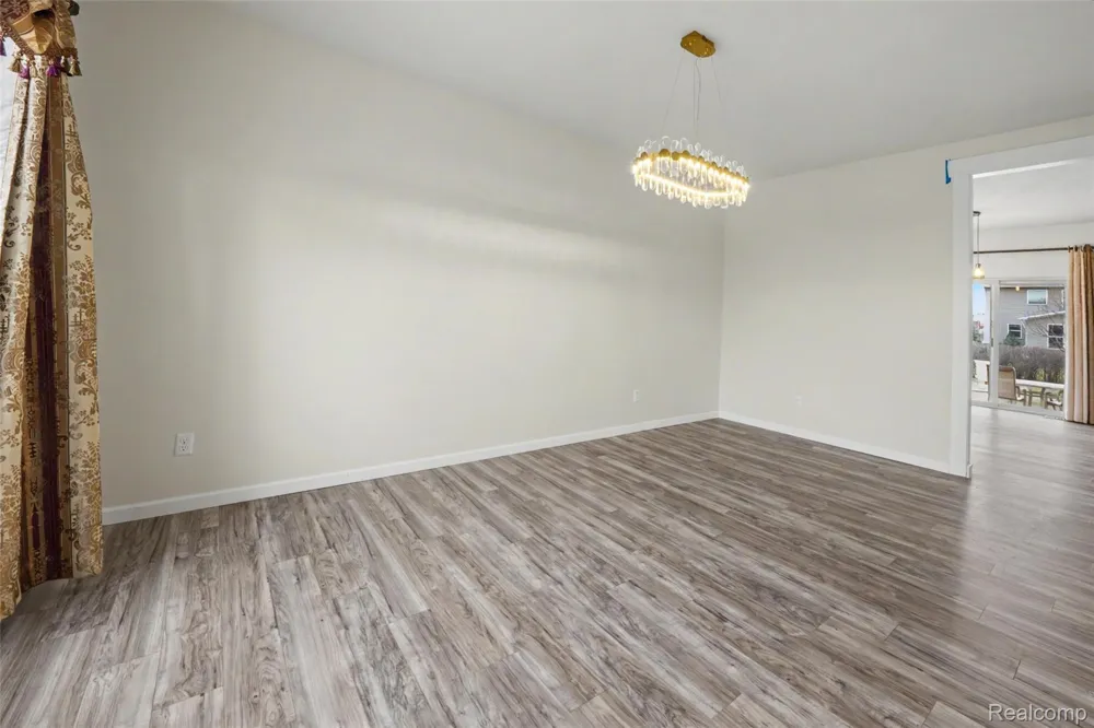 49184 Gracechurch Road Macomb Township, MI 48044