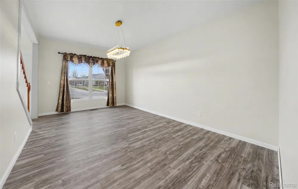 49184 Gracechurch Road Macomb Township, MI 48044