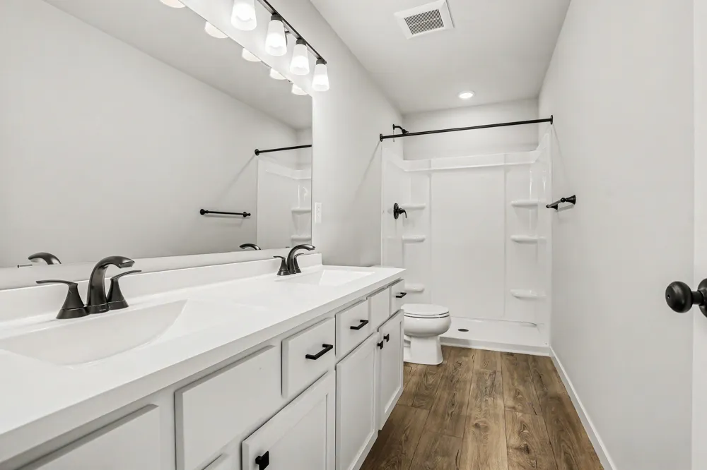 18370 Loganwood Trail Pennfield Charter Township, MI 49014