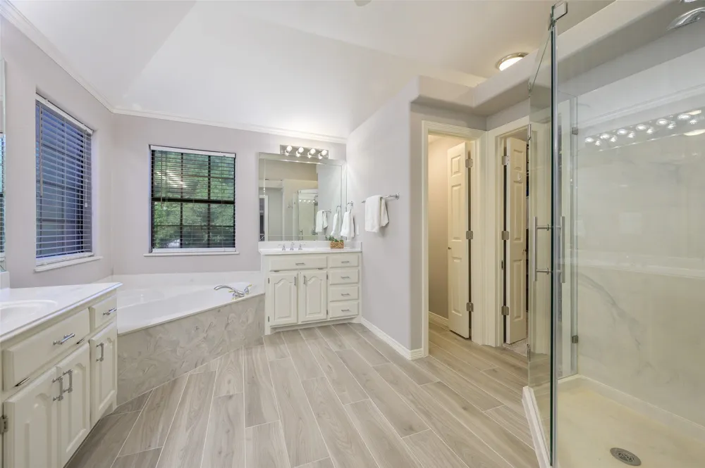 17060 Upper Bay Road Addison, TX 75001