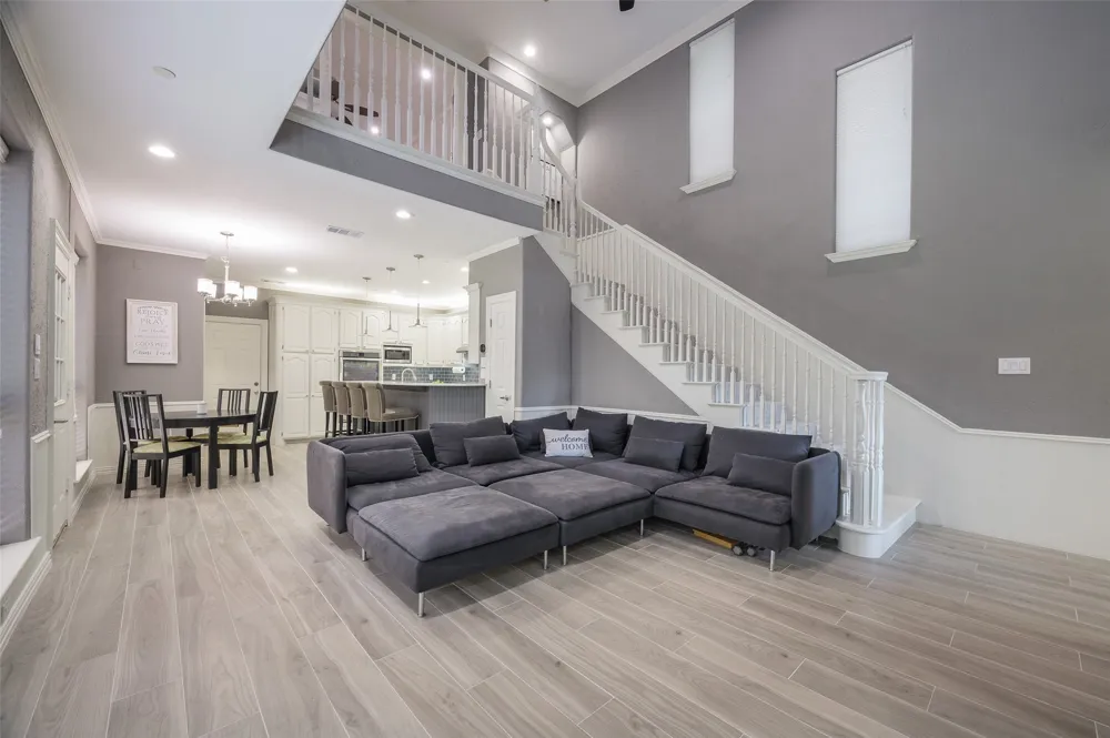 17060 Upper Bay Road Addison, TX 75001
