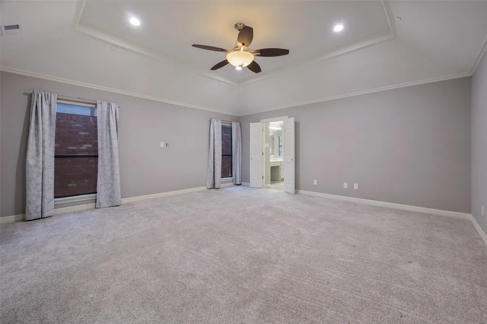 17060 Upper Bay Road Addison, TX 75001