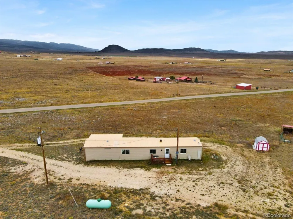 2000 County Road 241 Westcliffe, CO 81252