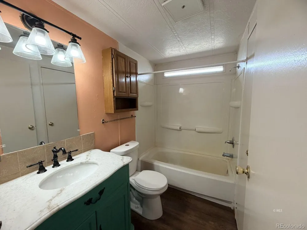 2000 County Road 241 Westcliffe, CO 81252