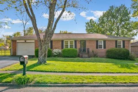 3611 Bahama Dr