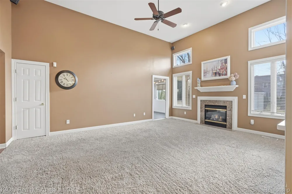9211 Meadow Ridge Grand Blanc Charter Township, MI 48439