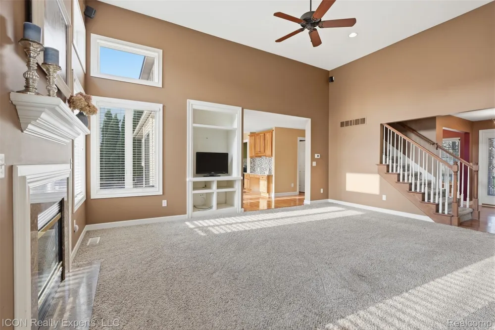 9211 Meadow Ridge Grand Blanc Charter Township, MI 48439