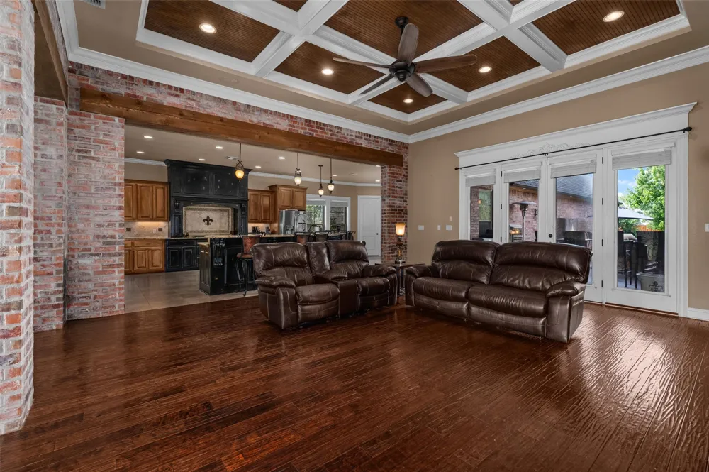 107 Colonel Burt Drive Benton, LA 71006