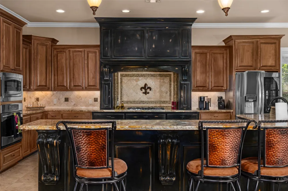 107 Colonel Burt Drive Benton, LA 71006